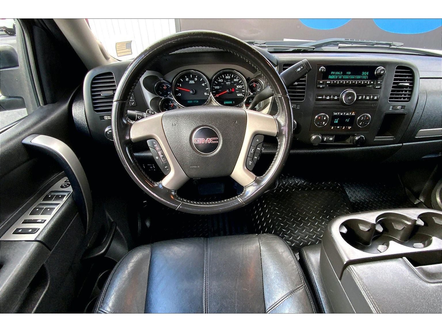 Used 2012 GMC Sierra 2500 SLE w/ SLE Preferred Package AWD/4WD image 5