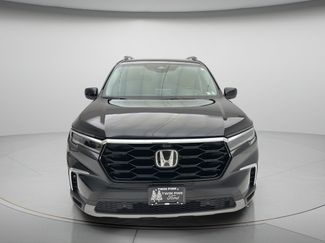 Used 2025 Honda Pilot Elite video 2