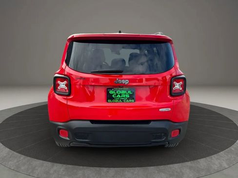 Used 2017 Jeep Renegade Latitude image 6