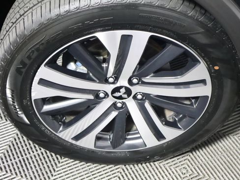 Used 2026 Mitsubishi Outlander Sport ES AWD/4WD image 19