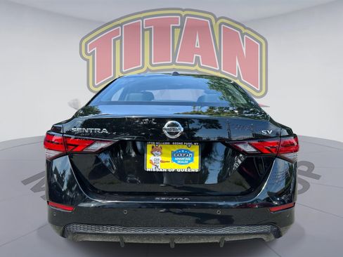 Certified 2023 Nissan Sentra SV FWD image 4