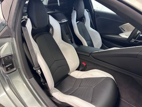 Used 2023 Chevrolet Corvette Stingray Preferred Cpe w/ Battery Protection Package RWD image 23
