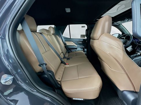 New 2026 Toyota 4Runner Limited AWD/4WD image 29
