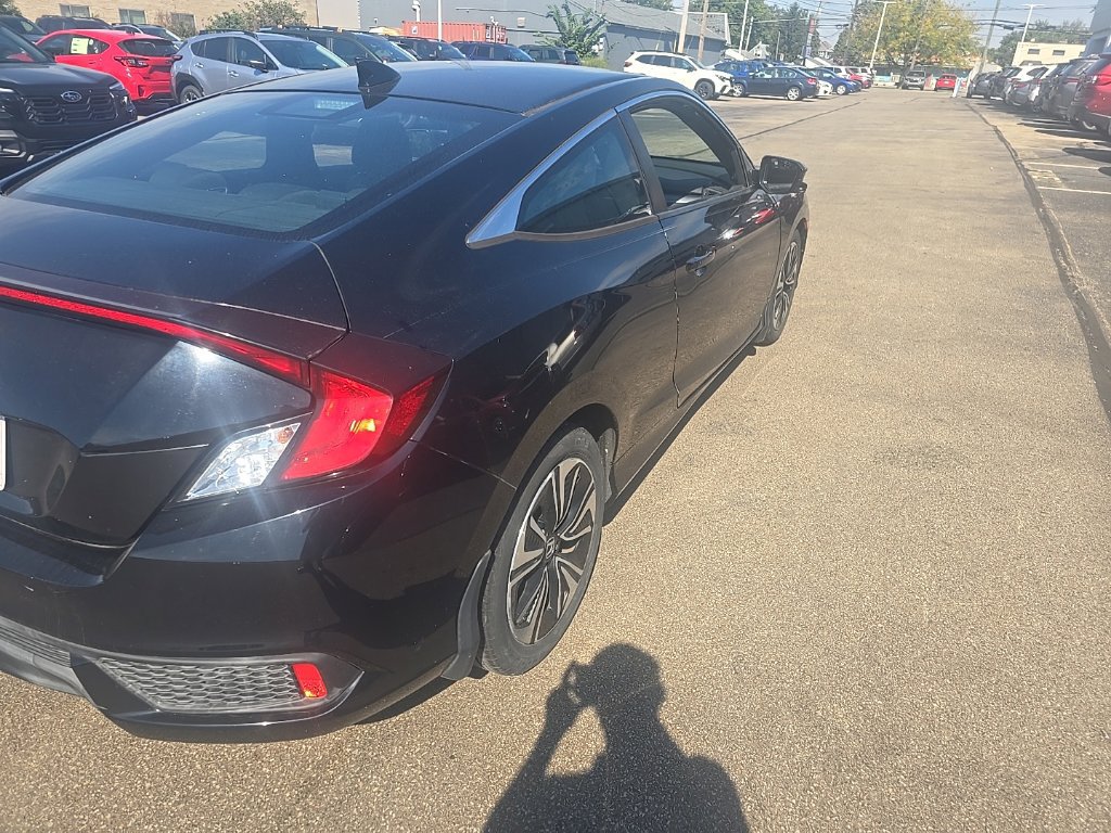 Used 2016 Honda Civic EX-T image 3