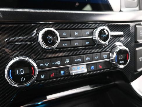 Used 2021 Ford F150 Platinum w/ Equipment Group 701A High image 19