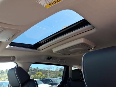 New 2026 Honda Odyssey Touring image 14