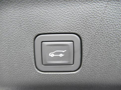 New 2026 Chevrolet Tahoe High Country AWD/4WD image 35