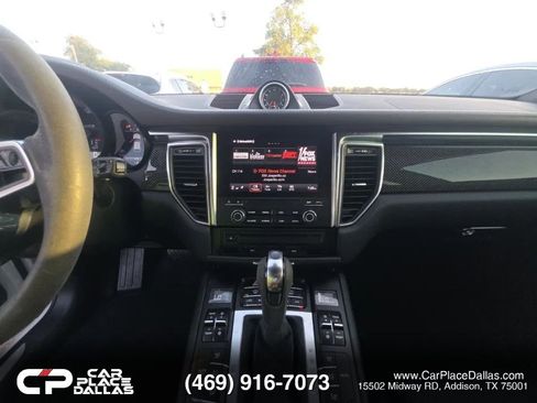 Used 2018 Porsche Macan GTS w/ Premium Package Plus AWD/4WD image 8