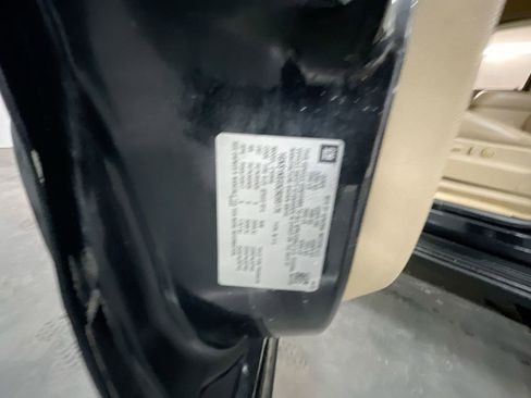 Used 2012 GMC Yukon XL SLT image 33