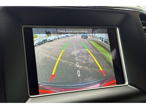 Used 2020 Jeep Grand Cherokee Laredo image 21