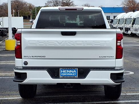 New 2026 Chevrolet Silverado 1500 Custom image 5