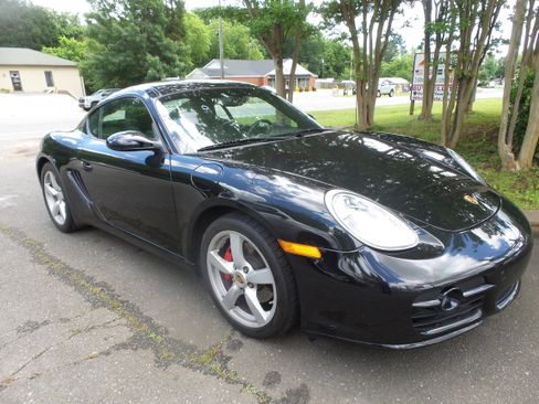 Used 2007 Porsche Cayman S image 2