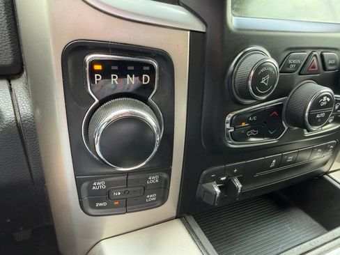 Used 2017 RAM 1500 Big Horn AWD/4WD image 26