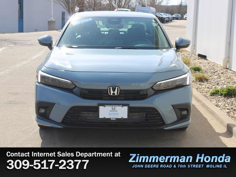 Certified 2024 Honda Civic Touring image 4