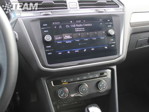 Used 2024 Volkswagen Tiguan Wolfsburg Edition image 15