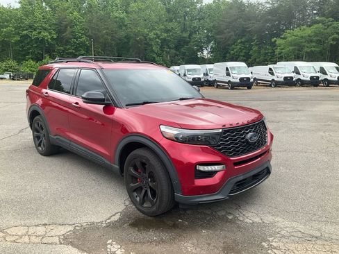 Used 2021 Ford Explorer ST w/ Equipment Group 401A AWD/4WD image 3