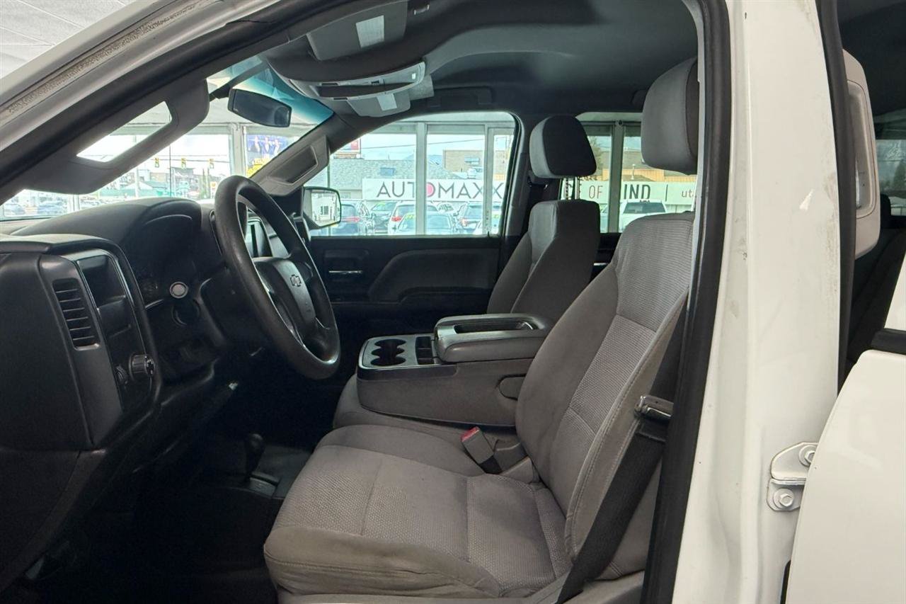 Used 2018 Chevrolet Silverado 2500 W/T w/ Snow Plow Prep Package AWD/4WD image 13