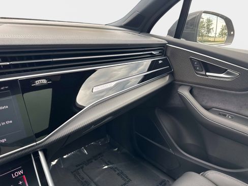 New 2026 Audi SQ7 Premium Plus AWD/4WD image 24