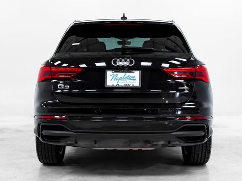 Used 2025 Audi Q3 2.0T Premium AWD/4WD image 29