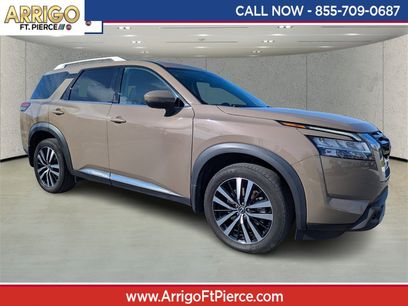 Used 2023 Nissan Pathfinder Platinum
