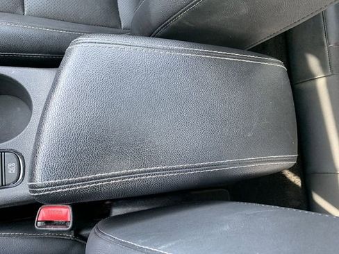 Used 2022 Kia Niro Touring Special Edition image 26