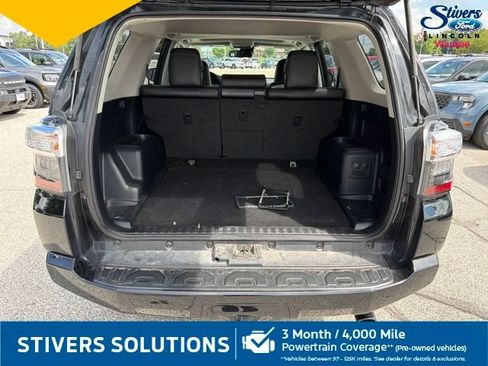 Used 2023 Toyota 4Runner 40th Anniversary SE AWD/4WD image 9