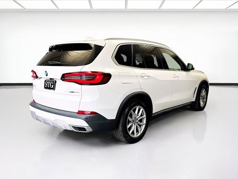 Used 2020 BMW X5 xDrive40i w/ Parking Assistance Package image 4