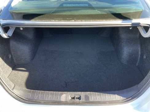 Used 2025 Nissan Altima 2.5 SV image 31