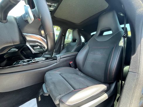 Used 2023 Mercedes-Benz CLA 250 image 16