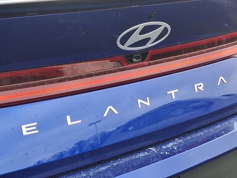 New 2026 Hyundai Elantra SEL Sport Premium FWD image 12