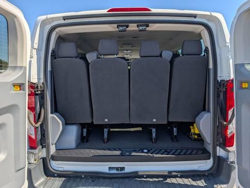Used 2018 Ford Transit 350 XLT RWD image 23