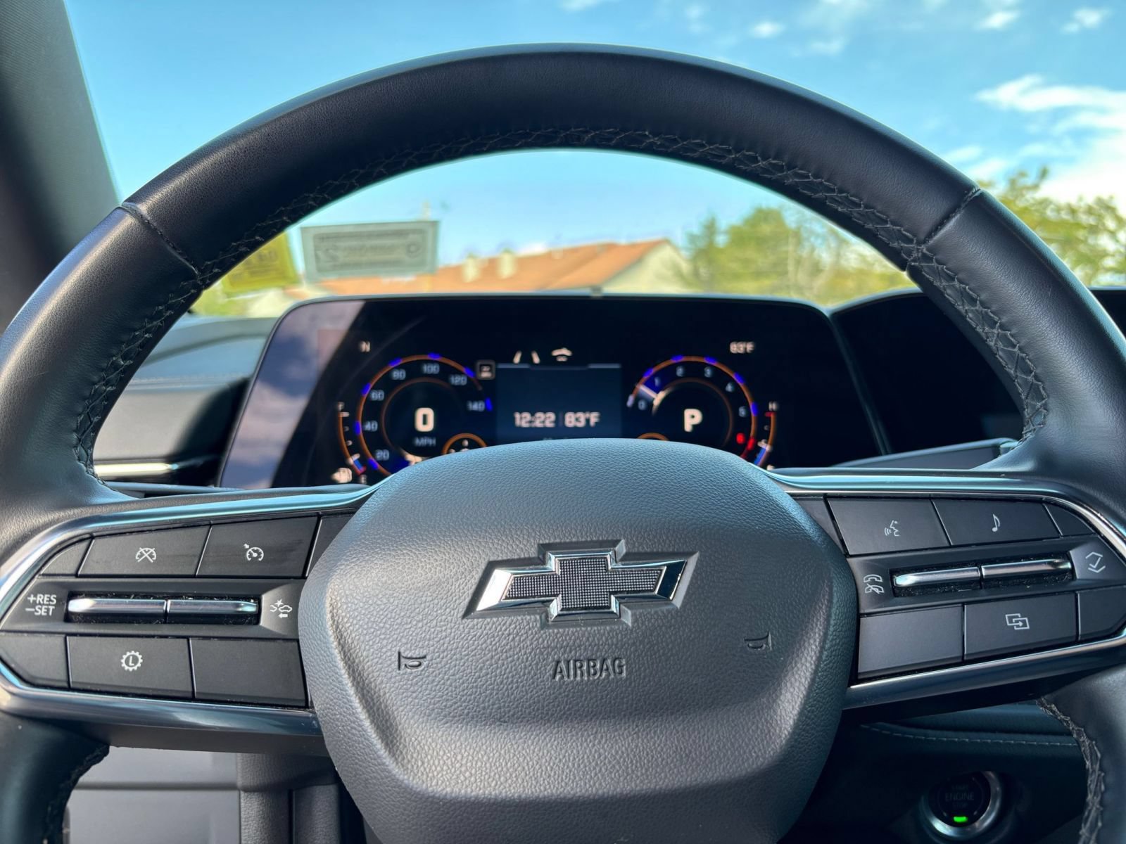 Used 2025 Chevrolet Tahoe Z71 AWD/4WD image 30