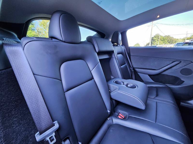 Used 2025 Tesla Model Y Long Range AWD/4WD image 67