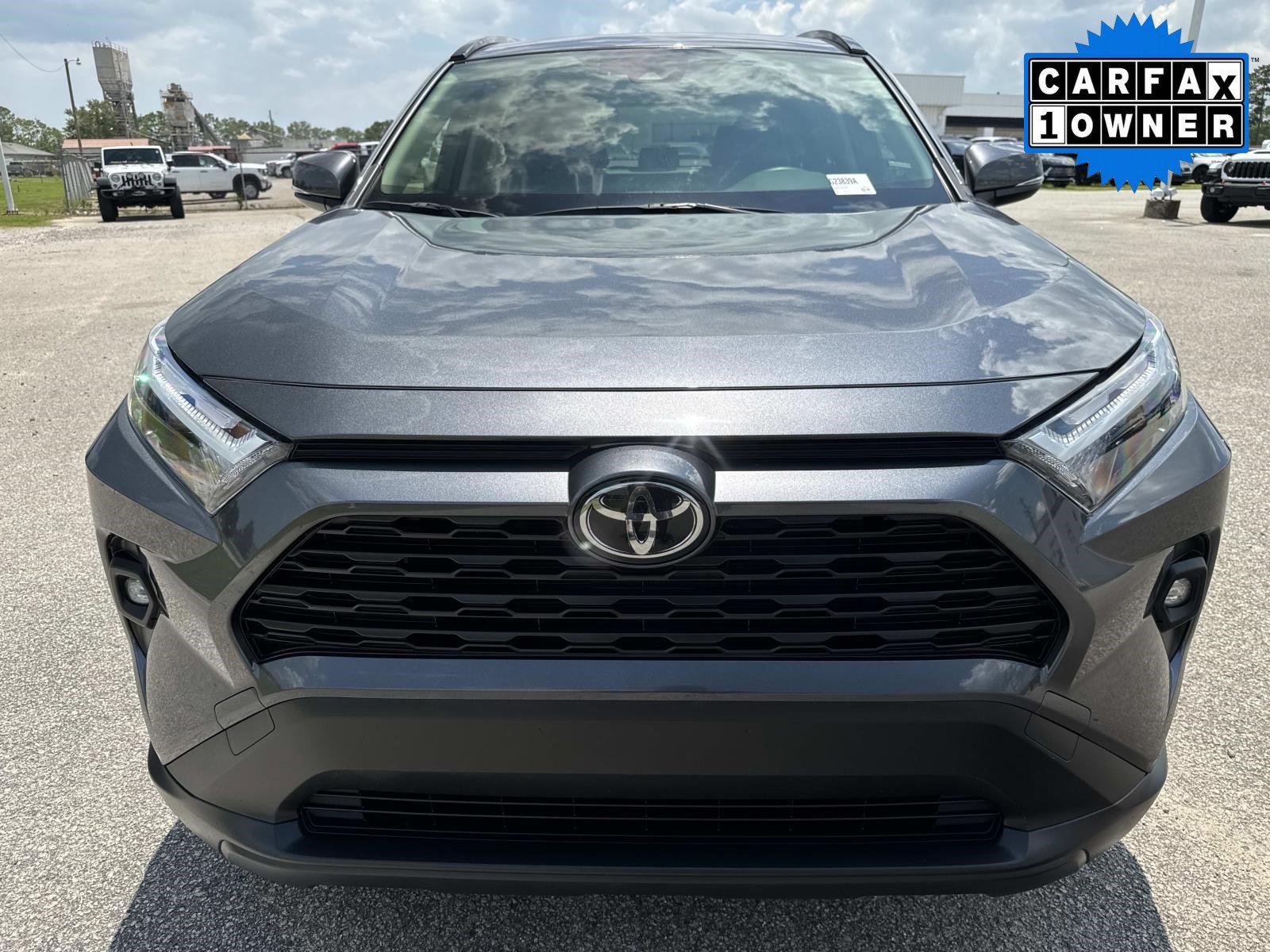 Used 2025 Toyota RAV4 XLE Premium w/ Weather Package AWD/4WD image 9
