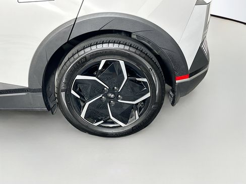 Used 2024 Hyundai Ioniq 5 SEL image 11