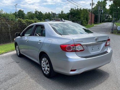 Used 2012 Toyota Corolla L FWD image 8