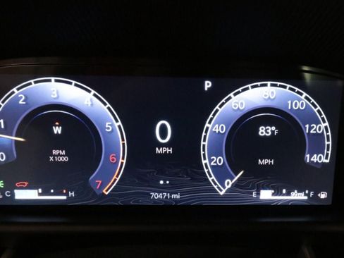 Used 2024 Jeep Wagoneer 2WD image 19