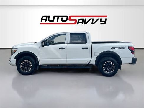 Used 2024 Nissan Titan PRO-4X w/ Off Road Protection Package image 4