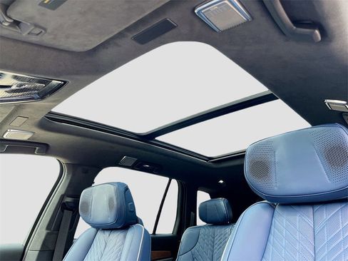 New 2026 Cadillac Vistiq Premium Luxury w/ LPO, Floor Liner Package image 22