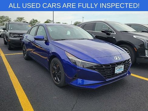 Used 2023 Hyundai Elantra SEL FWD image 1