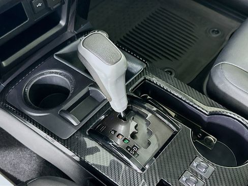 Used 2024 Toyota 4Runner TRD Off-Road Premium w/ Off Road Premium Plus Package image 17