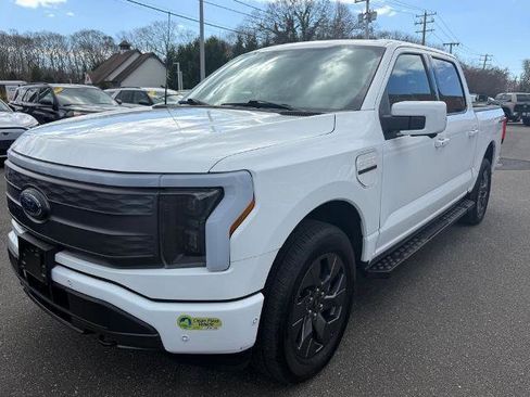 Certified 2023 Ford F150 Lightning Lariat w/ Equipment Group 511A High image 3