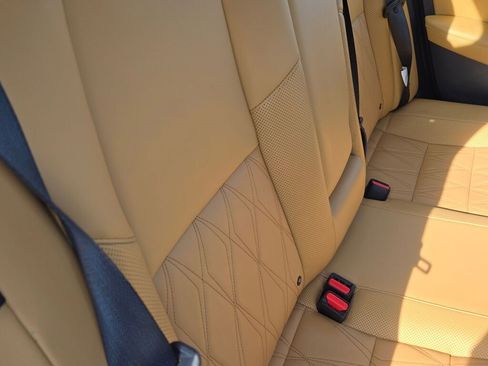 Used 2025 Nissan Sentra SV w/ SV Premium Package image 13