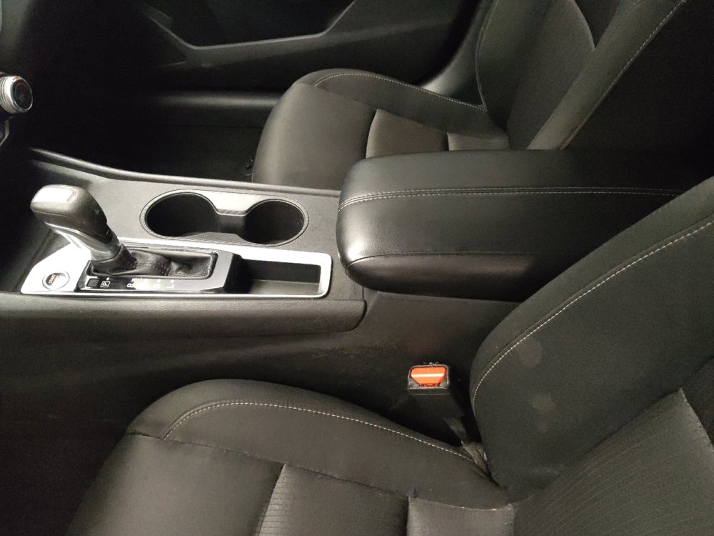 Used 2025 Nissan Altima 2.5 SV FWD image 26