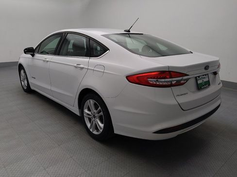 Used 2018 Ford Fusion S FWD image 3