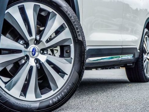 Used 2019 Subaru Ascent Limited AWD/4WD image 4