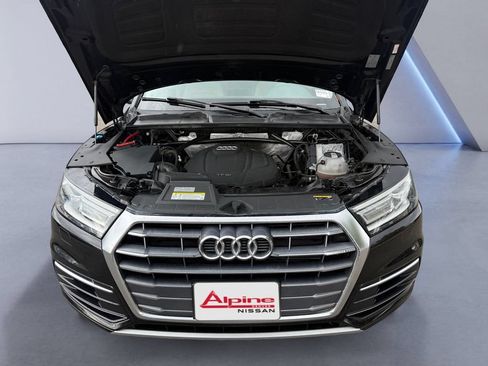 Used 2019 Audi Q5 2.0T Premium Plus w/ Convenience Package AWD/4WD image 18