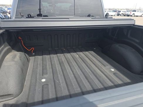 Used 2017 Ford F150 Lariat image 23