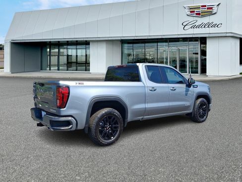 Used 2025 GMC Sierra 1500 Elevation AWD/4WD image 6
