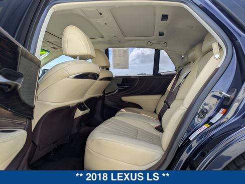 Used 2018 Lexus LS 500 AWD w/ Luxury Package image 18
